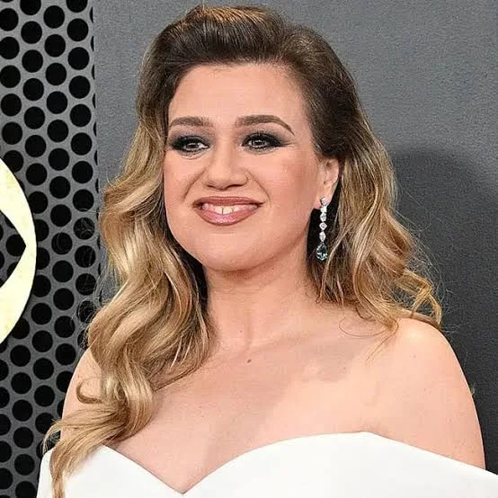 Kelly Clarkson Shares Heartfelt Update on Her Kids, Months After Ex-Husband’s Death